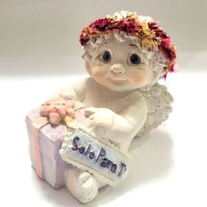 Dreamsicles Vintage 2000's Be Mine figurine.